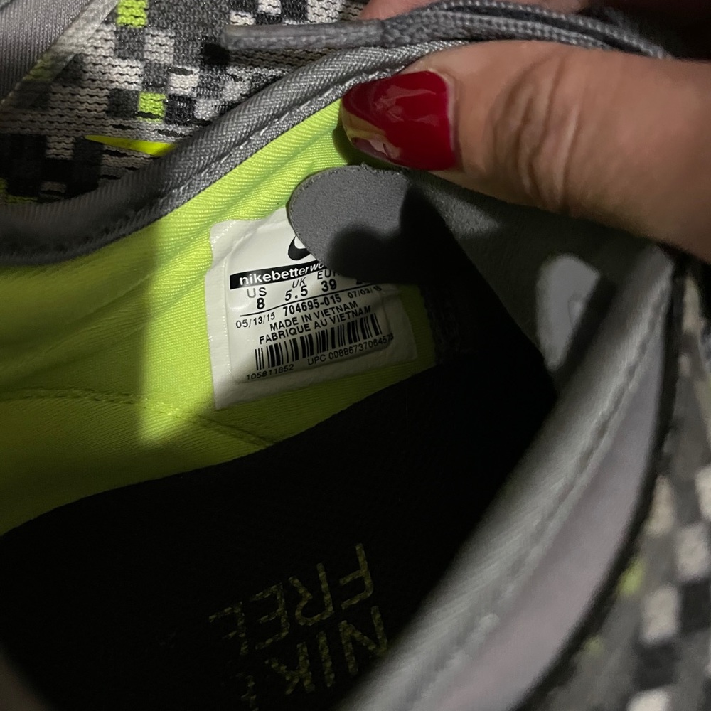 Nikes! - Picture 4 of 4